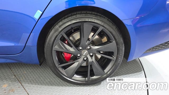 Genesis The / новый New G70, 2021 все фото