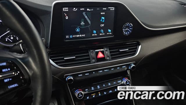 Hyundai Grandeur IG Premium, 2019 18