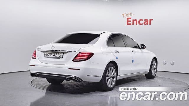 Mercedes-Benz E-класс W213 Exclusive, 2019 2