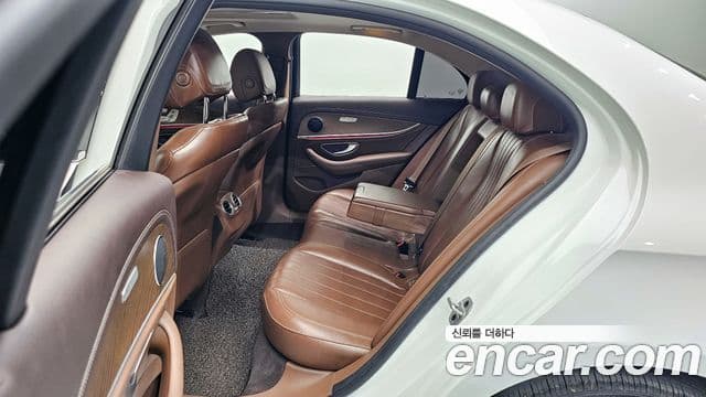 Mercedes-Benz E-класс W213 Exclusive, 2019 11
