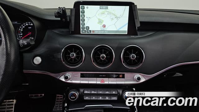 Kia 스팅어 GT, 2020 14