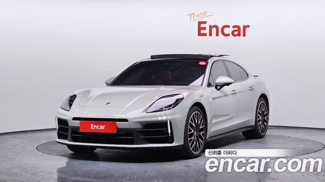 Porsche Panamera (976)