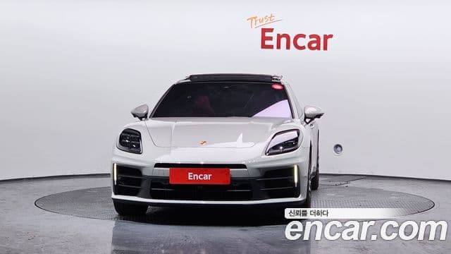 Porsche Panamera (976), 2024 3