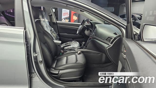 Hyundai Avante AD Modern, 2016 12