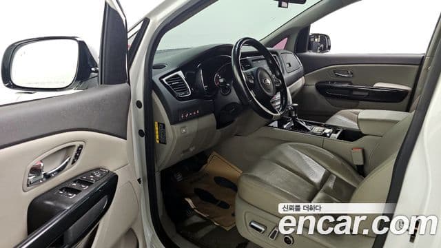 Kia All New Carnival Noblesse, 2018 10