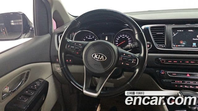 Kia All New Carnival Noblesse, 2018 14