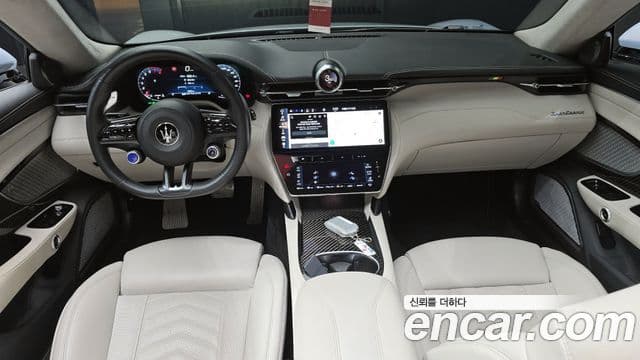 Maserati 그란카브리오 2세대 3.0 V6 Trofeo, 2024 7