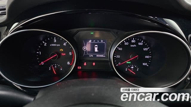 Kia All New Carnival Prestige, 2015 8