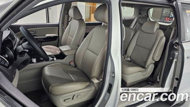 Kia All New Carnival Prestige, 2015 18