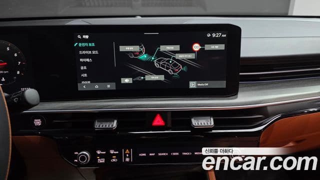 Kia The / новый New K5 3세대 Signature, 2024 14