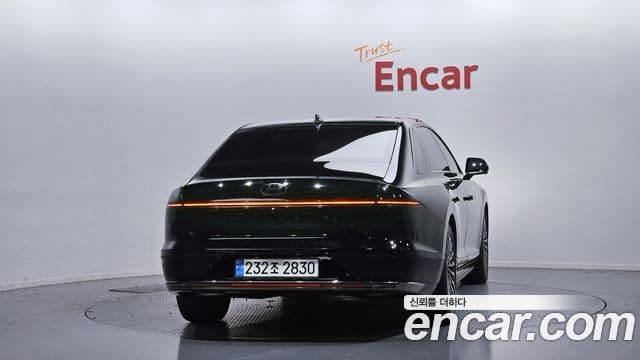 Hyundai Grandeur гибрид (GN7) Calligraphy, 2023 4