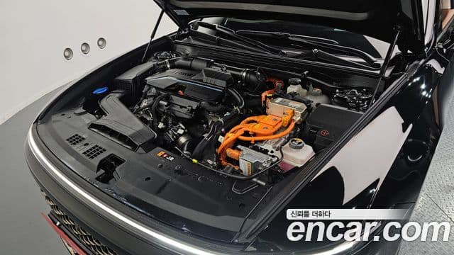 Hyundai Grandeur гибрид (GN7) Calligraphy, 2023 6