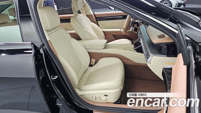 Hyundai Grandeur гибрид (GN7) Calligraphy, 2023 10