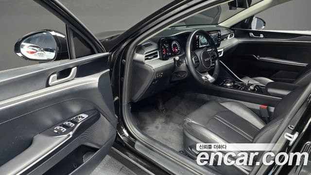 Kia K5 3세대 Prestige, 2023 11