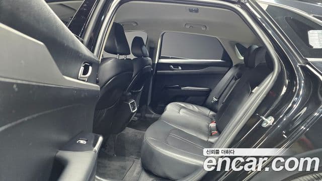 Kia K5 3세대 Prestige, 2023 12