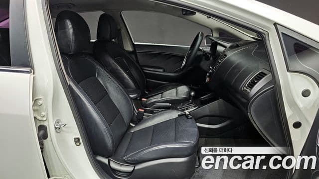 Kia K3 Prestige, 2015 10