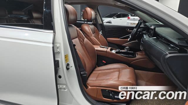 Kia The / новый K9 Grand Platinum, 2021 10