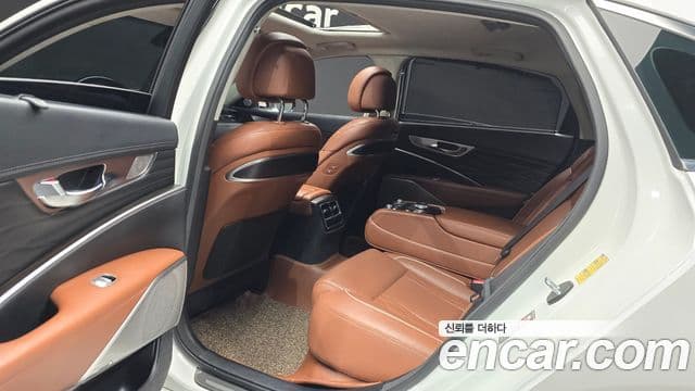 Kia The / новый K9 Grand Platinum, 2021 12