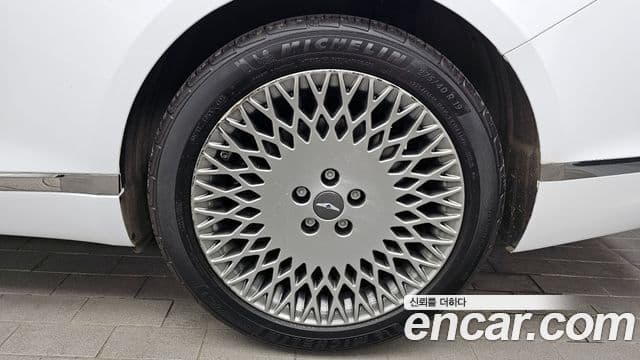 Genesis G80 (RG3) бензин 2.5 турбо 2WD, 2022 все фото