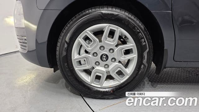 Hyundai Staria Modern, 2025 все фото