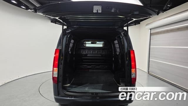 Hyundai Staria Modern, 2025 20