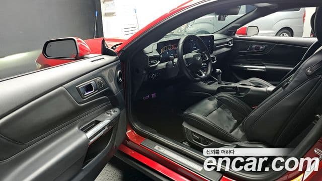 Ford Mustang 7세대 2.3 EcoBoost Premium купе, 2024 10