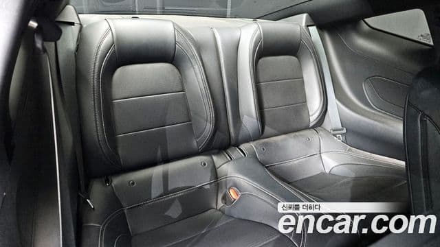 Ford Mustang 7세대 2.3 EcoBoost Premium купе, 2024 12