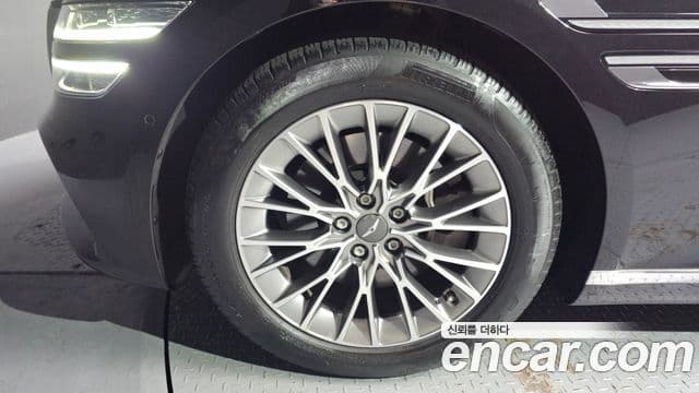 Genesis G80 (RG3) бензин 2.5 турбо AWD, 2021 все фото