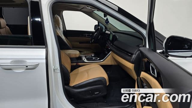 Kia Carnival 4세대 Signature, 2023 11