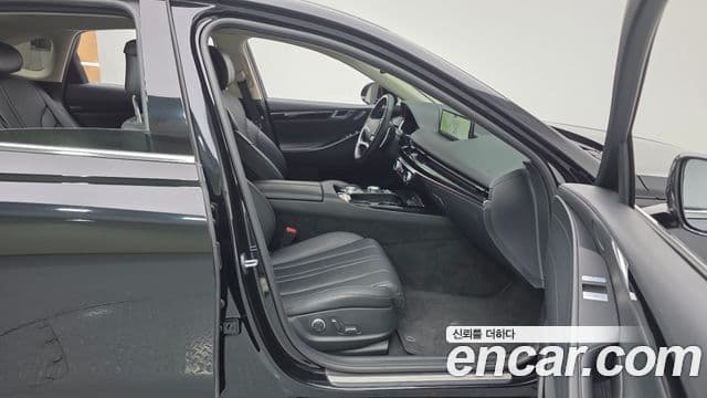 Genesis G80 (RG3) бензин 2.5 турбо AWD, 2023 11