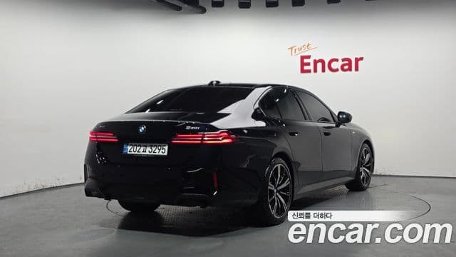 BMW 5시리즈 (G60) 530i xDrive M Sport, 2025 2