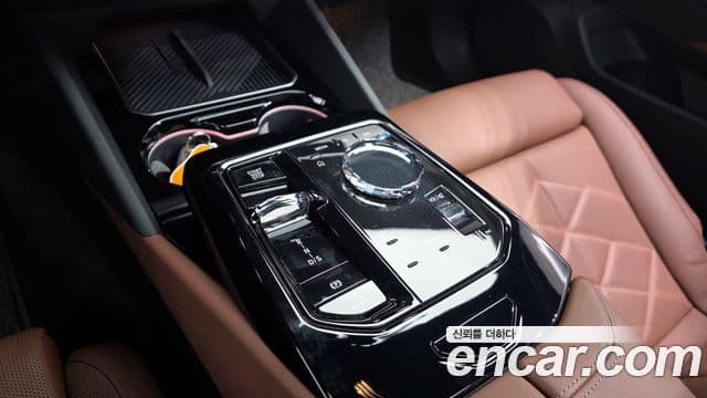 BMW 5시리즈 (G60) 530i xDrive M Sport, 2025 9