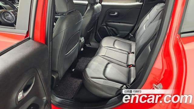 Jeep Renegade 2.4 Limited, 2020 12