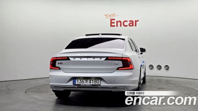 Volvo S90 T8 AWD Inscription, 2021 4