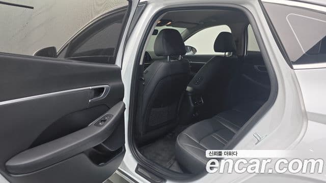 Hyundai Sonata (DN8) Premium Family, 2020 17