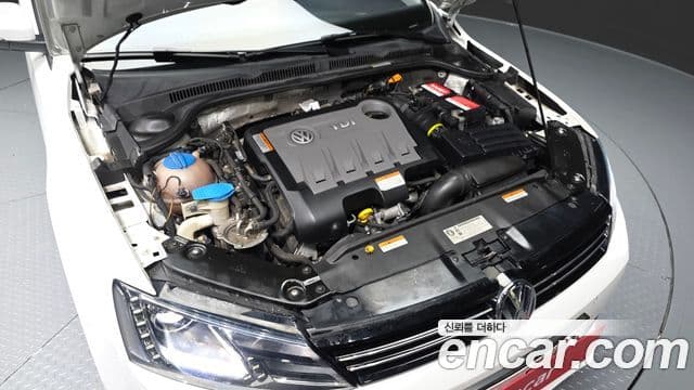 Volkswagen New Jetta 6세대, 2014 6