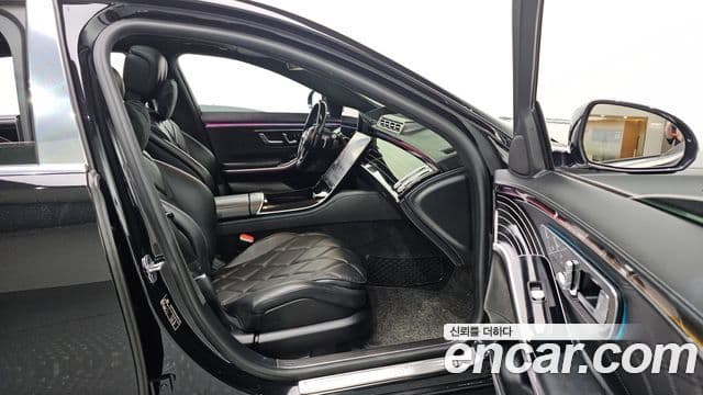 Mercedes-Benz S-класс W223 Maybach S580 4MATIC, 2022 18