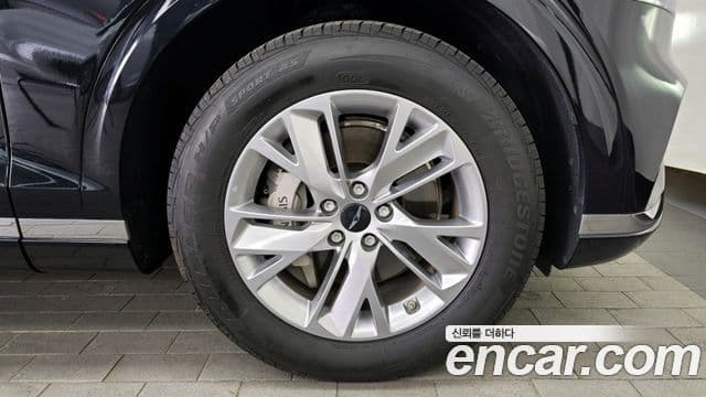 Genesis GV70, 2025 все фото