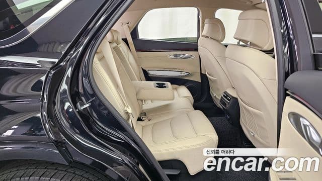 Genesis GV70, 2025 12