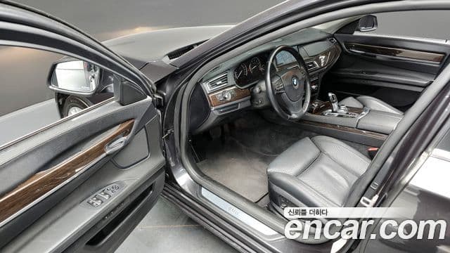 BMW 7시리즈 (F01) 740Li, 2011 12