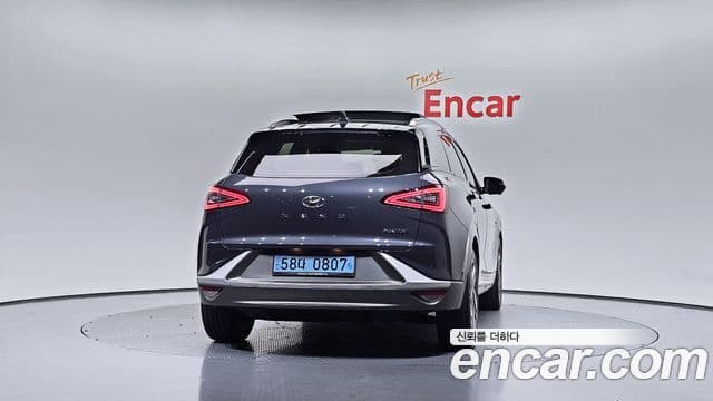 Hyundai NEXO Premium, 2019 4