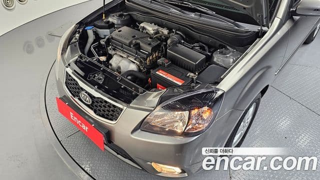 Kia Pride(новый кузов / новое поколение) 5DR 1.4 DOHC LX, 2011 6