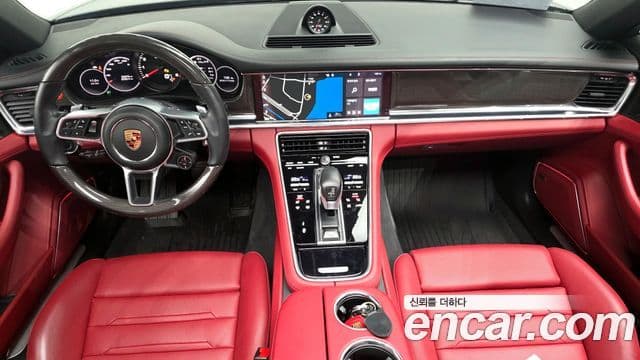 Porsche Panamera (971), 2020 7