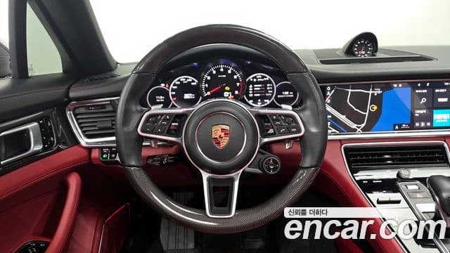 Porsche Panamera (971), 2020 13