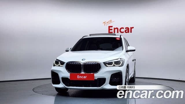 BMW X1 (F48) xDrive 20i M Sport, 2021 3