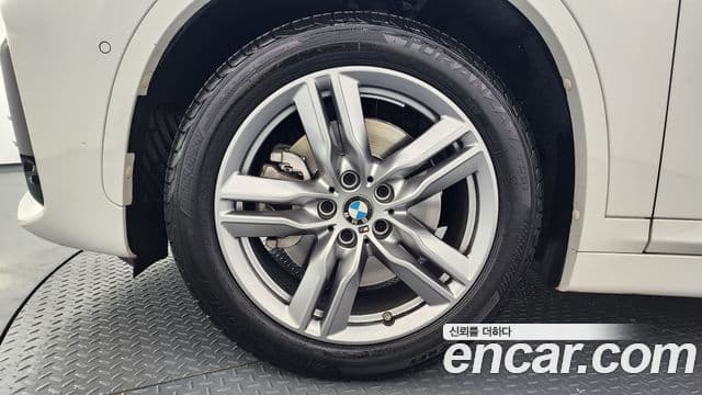 BMW X1 (F48) xDrive 20i M Sport, 2021 все фото