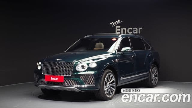 Bentley Bentayga 4.0 V8 EWB first Edition, 2024 1