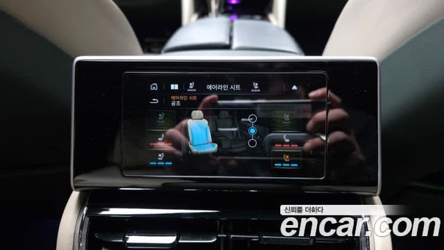 Bentley Bentayga 4.0 V8 EWB first Edition, 2024 19