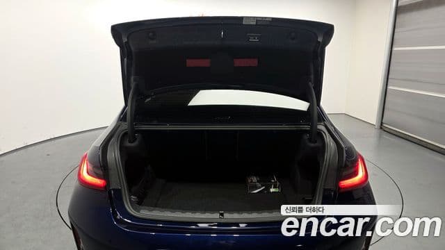 BMW 3시리즈 (G20) 320i M Sport, 2025 20