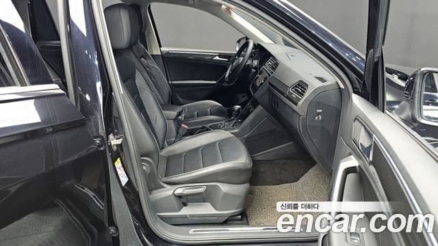 Volkswagen Tiguan 2세대 Premium, 2020 11